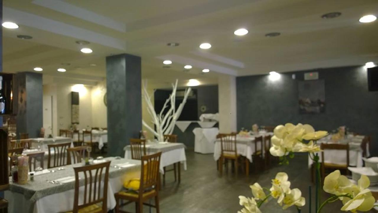 Albergo Ristorante Uspa Gorino Ferrarese Esterno foto